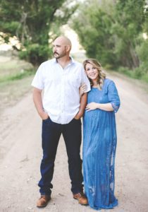 Fort Collins, Colorado Newborn Baby Photographer Maternity Family Photo in Mountains