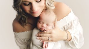 Denver, Colorado Newborn Baby Photographer Parent image