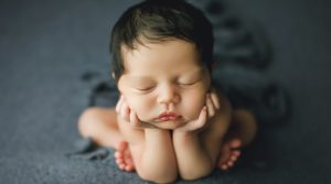 Denver, Colorado Newborn Baby Photographer Froggie Pose
