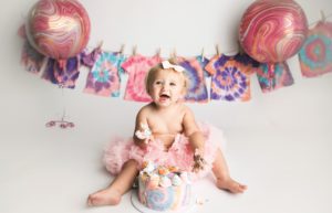 Fort Collins, Colorado Newborn Baby Photographer cake smash