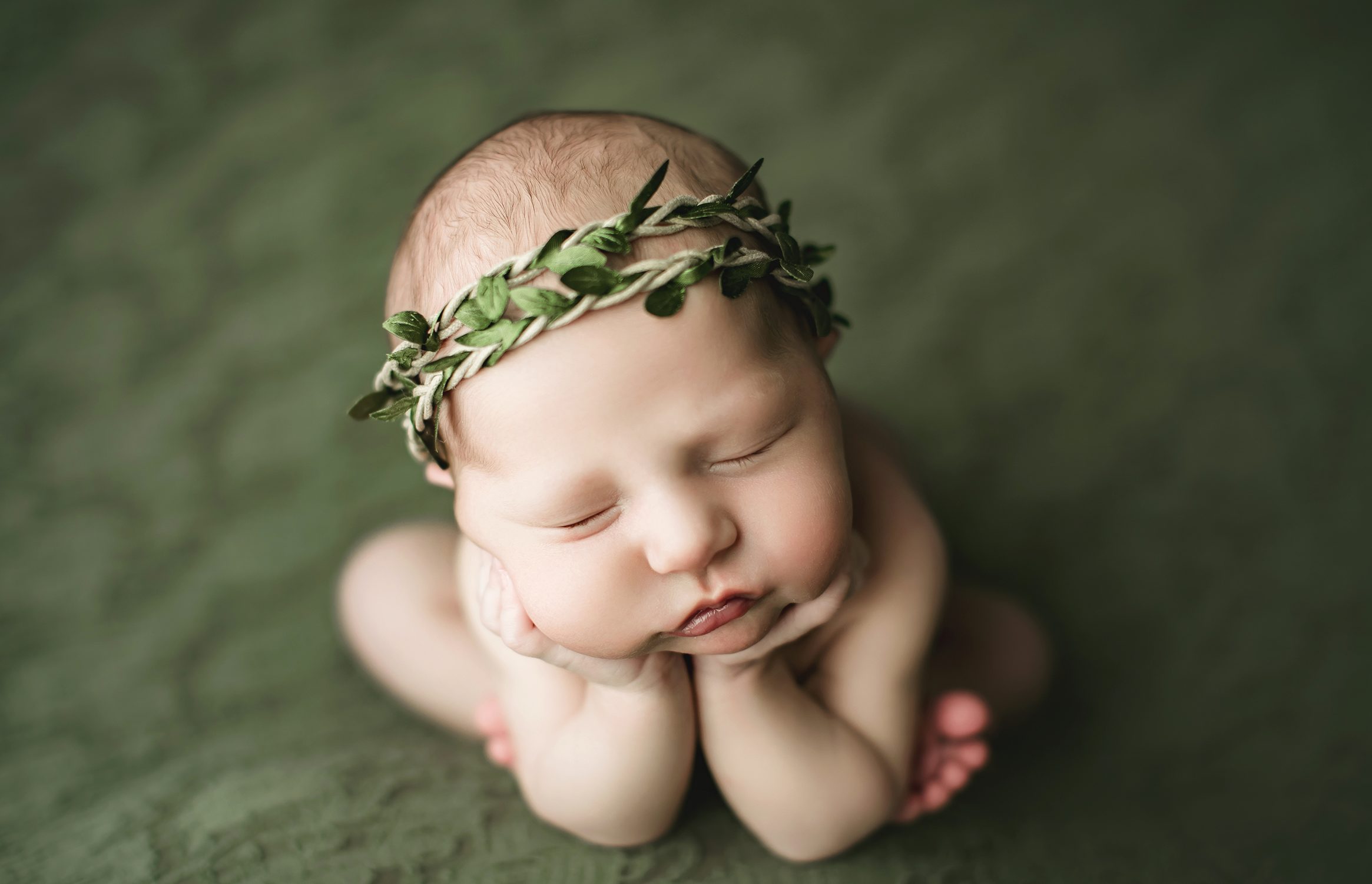 Fort Collins, Colorado Newborn Baby Photographer Froggie Pose